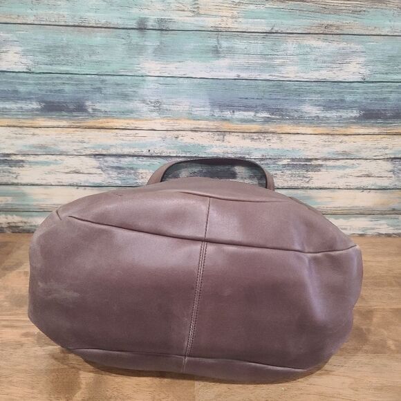 Salvatore Ferragamo Large Handbag - Picture 3 of 7